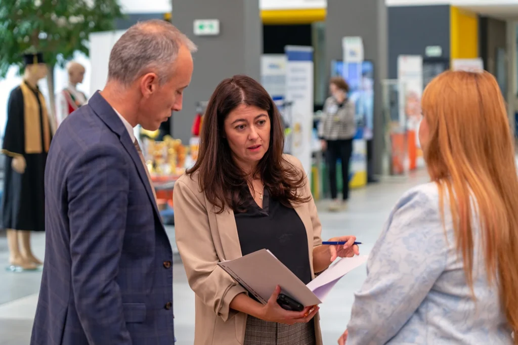 img 7622 e-xplore.education