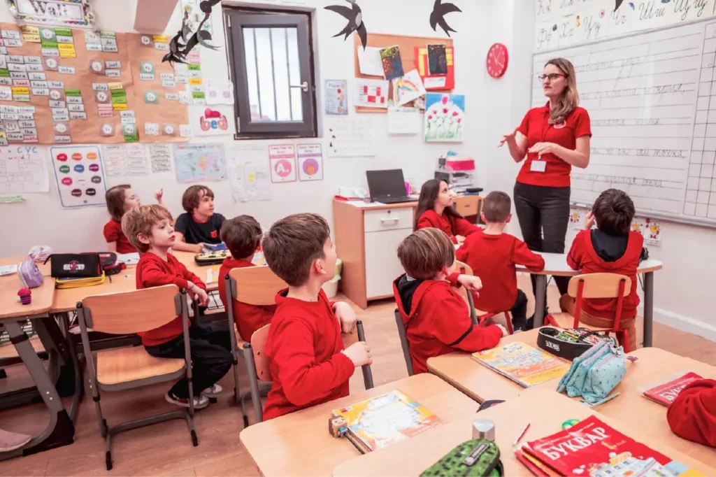 Maple Bear 2 maple bear 1 e-xplore.education