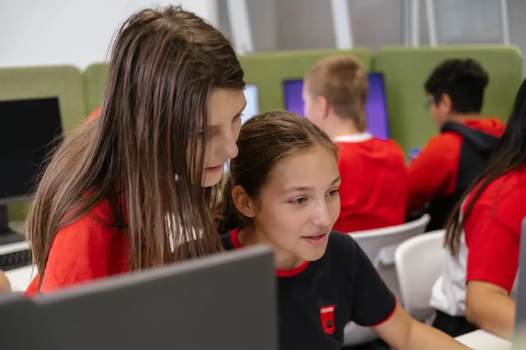 Maple Bear 3 maple bear 2 e-xplore.education