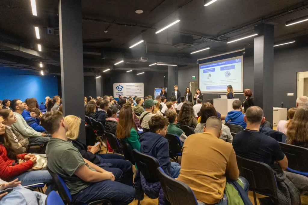 buditel otvoreni vrati event7 e-xplore.education
